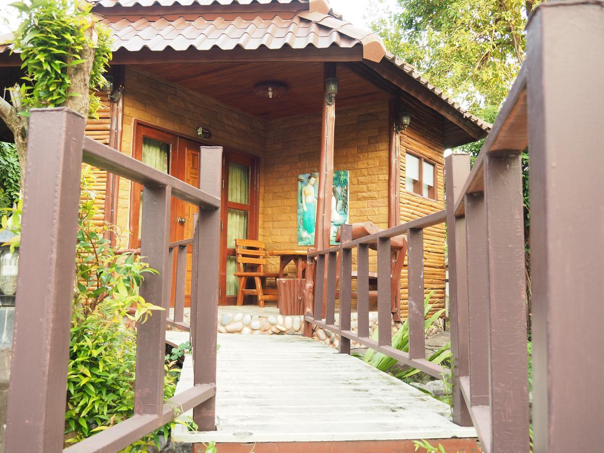 Chantaa Boutique Place Ubon Ratchathani Ngoại thất bức ảnh